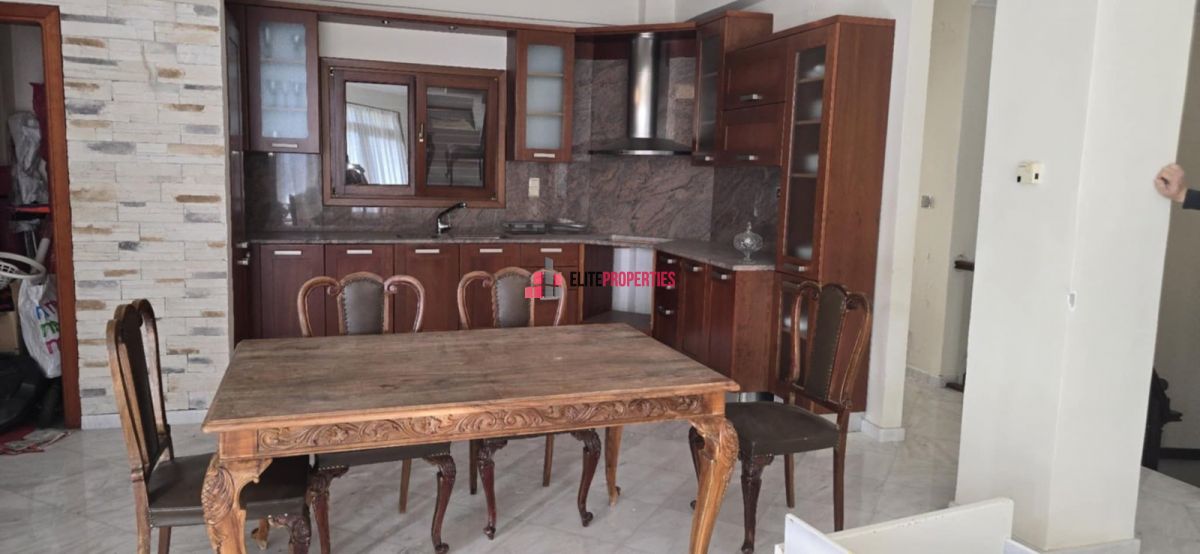 Detached, 320sq.m., Photo 3